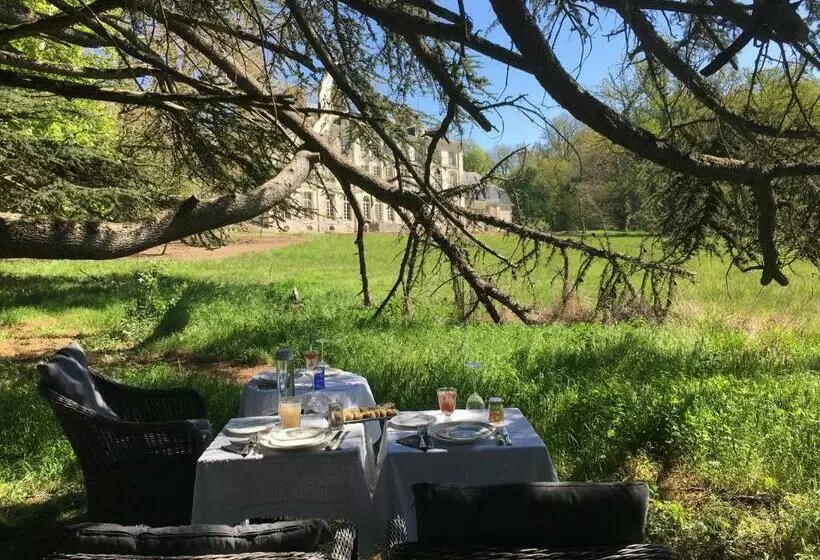 ベッドアンドブレックファースト Chateau De Freschines
