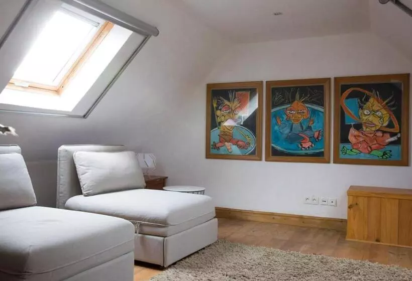 ベッドアンドブレックファースト La Colline Des Renards Chambres