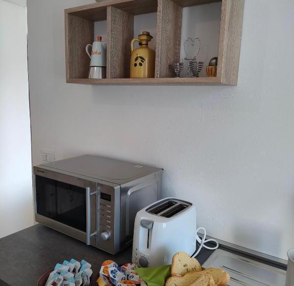 تختخواب و صبحانه La Mafalda In Oltrepo