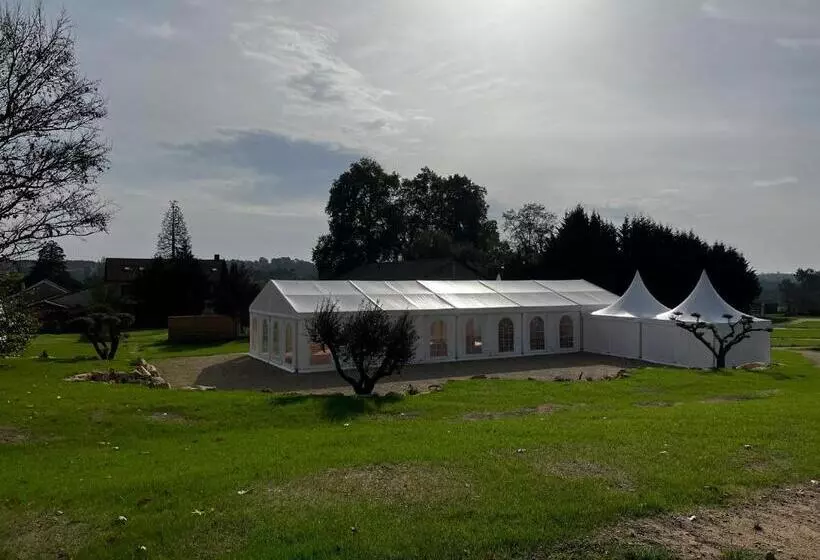 ベッドアンドブレックファースト Le Logis Des Quatre Puits