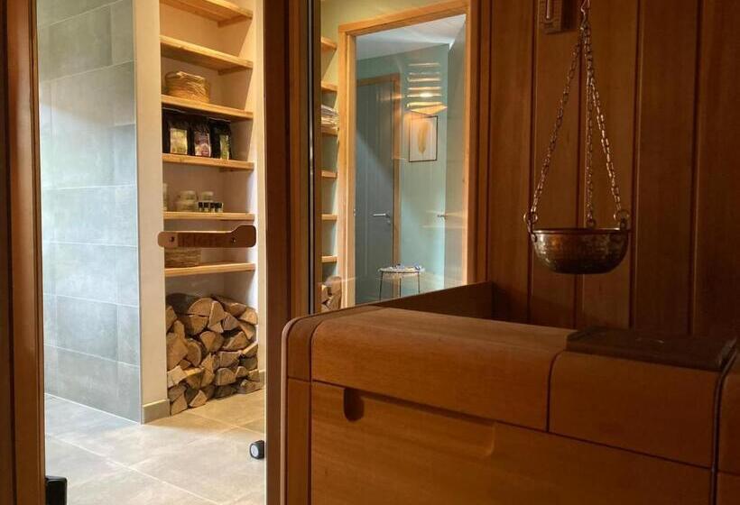 مبيت وإفطار Maison La Rootz!