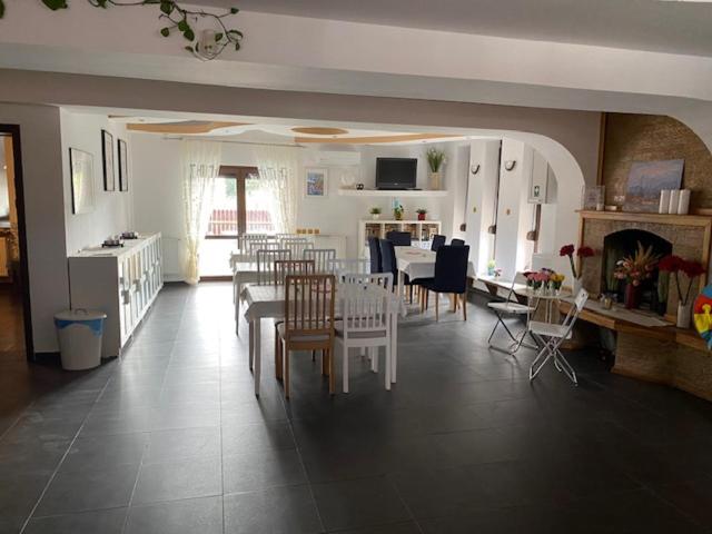 Bed and Breakfast Pensiunea Corbeanca   Cazare Si Evenimente