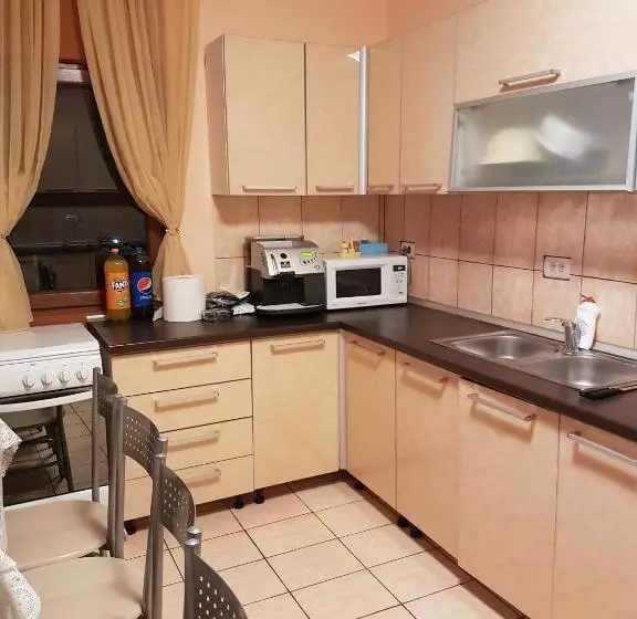 Aamiaismajoitus (B&B) Vila Carmen