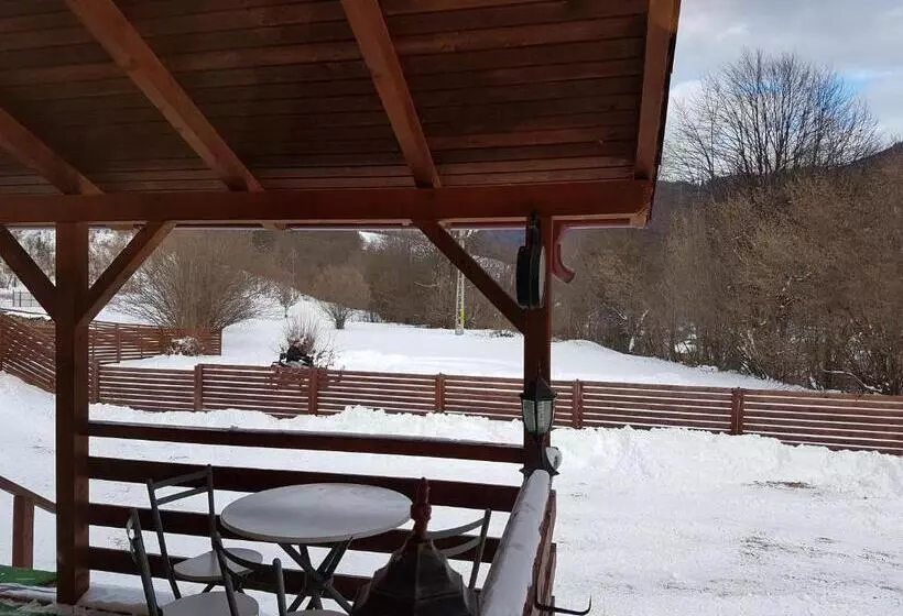 Aamiaismajoitus (B&B) Vila Carmen