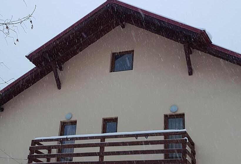 住宿加早餐 Vila Carmen