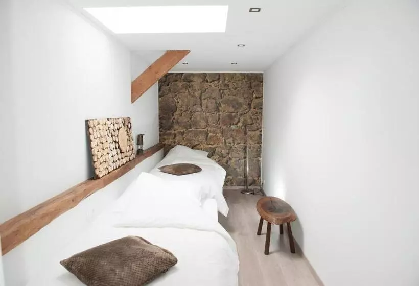 Aamiaismajoitus (B&B) Villa Lumina