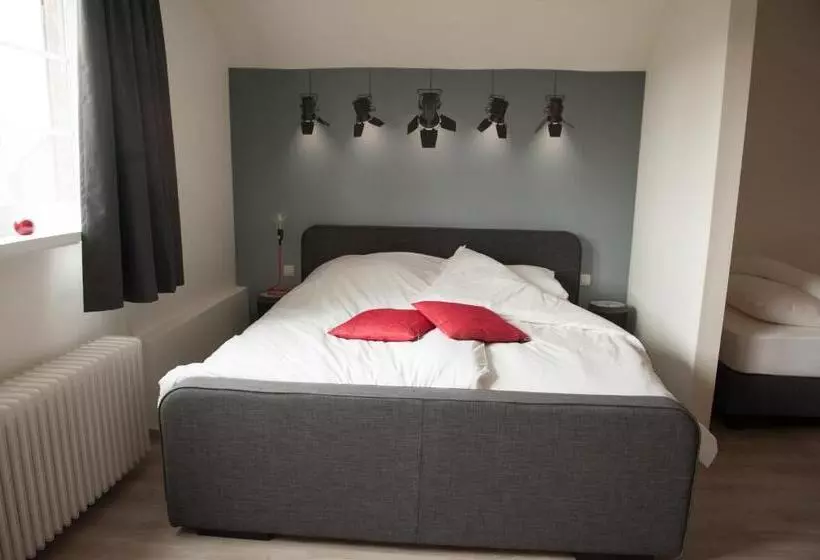 Aamiaismajoitus (B&B) Villa Lumina