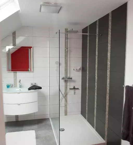 Aamiaismajoitus (B&B) Villa Lumina