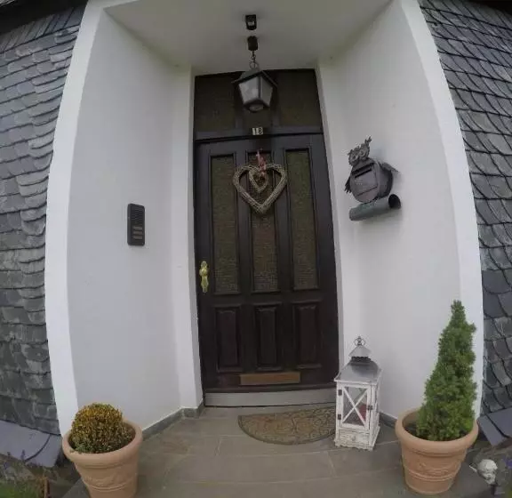 Aamiaismajoitus (B&B) Zum Alten Pfarrhaus