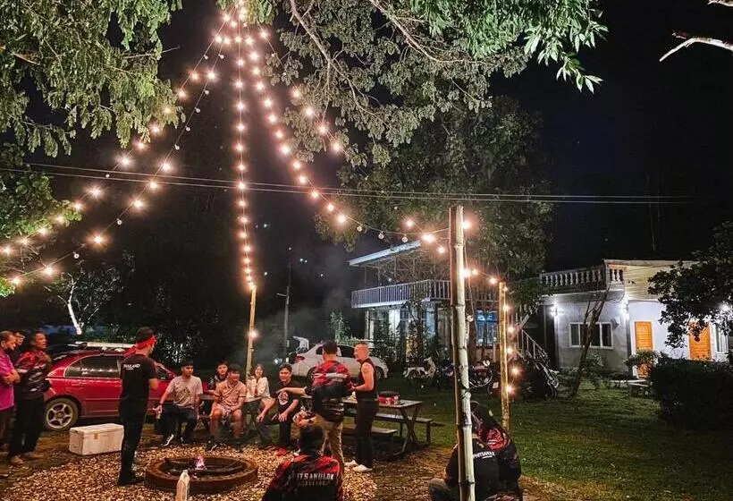 ホテル บ้านภัทร์จรัส น่าน   Baan Patjarad Nan