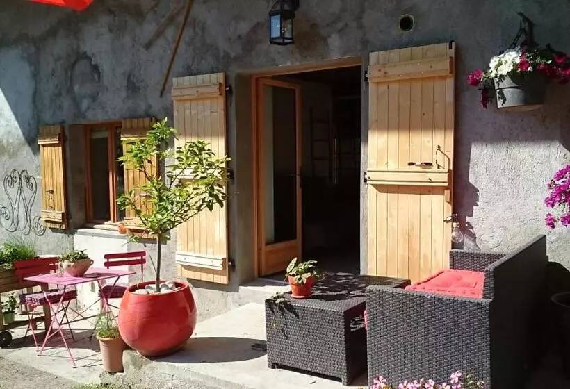 ホテル Ferme Familiale Chez Lili