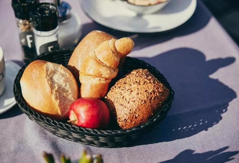 Hotelli Fetz Das Loreley