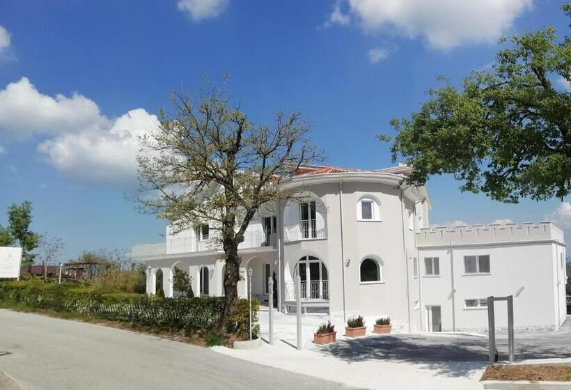 ホテル Feudo Di Castelmozzo