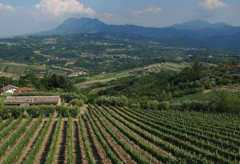 ホテル Feudo Di Castelmozzo