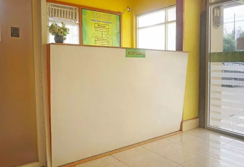 Hotelli Oyo 91433  Sari Jeneponto