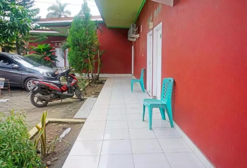 Hotelli Oyo 91433  Sari Jeneponto