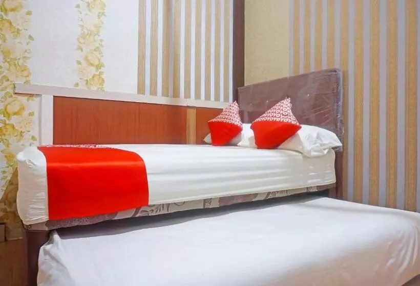 Hotelli Oyo 91433  Sari Jeneponto