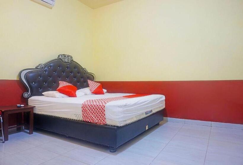 בית מלון כפרי Oyo 91433  Sari Jeneponto