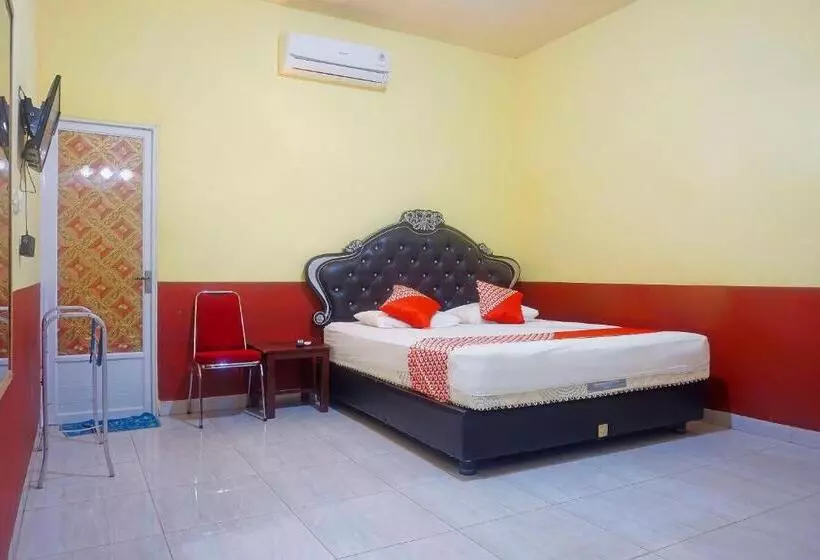 Hotelli Oyo 91433  Sari Jeneponto