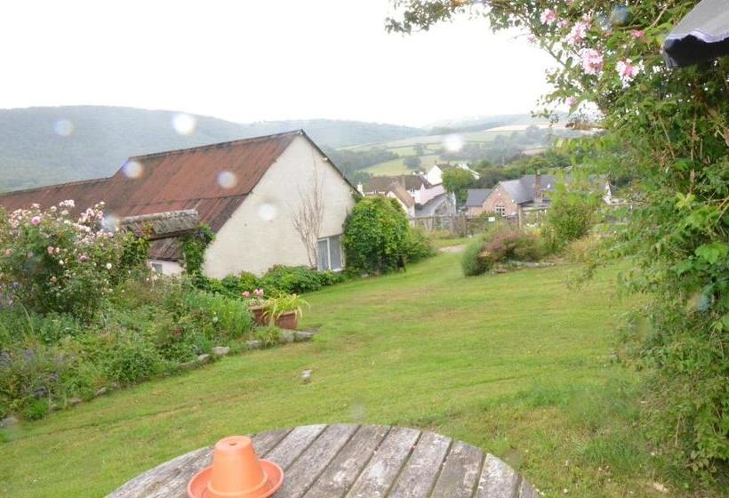 Отель The Royal Oak Inn