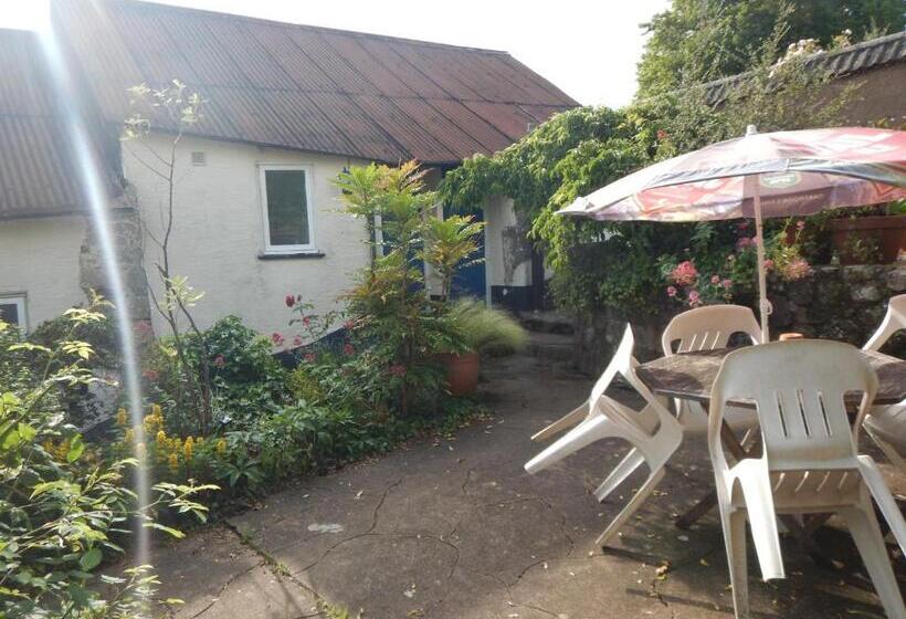 Отель The Royal Oak Inn