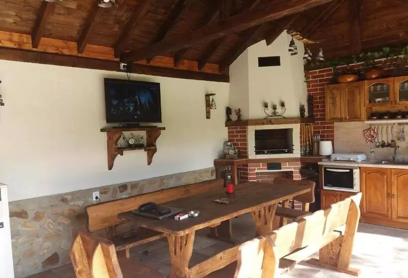 ペンション къща за гости акация