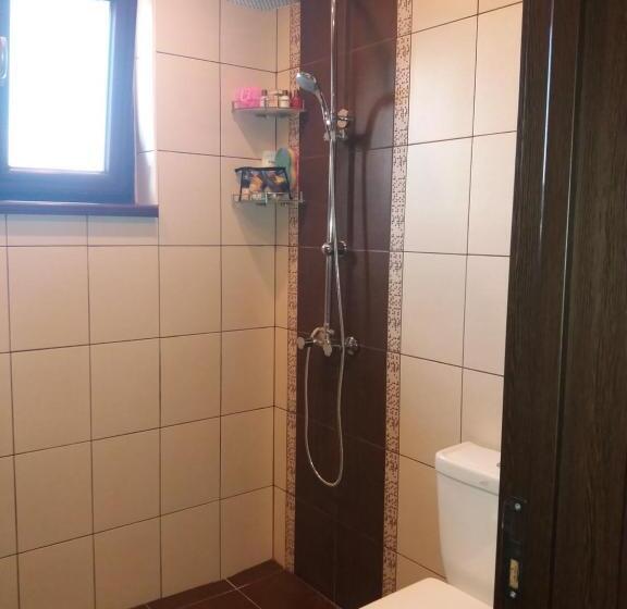 膳宿费 къща за гости акация