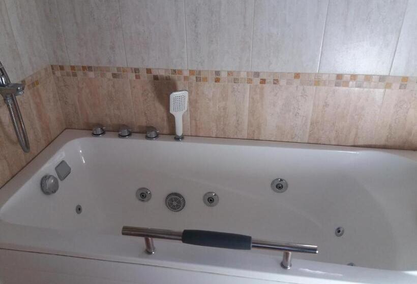 膳宿费 къща за гости акация