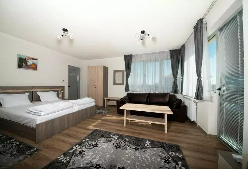 Majatalo къща за гости елица