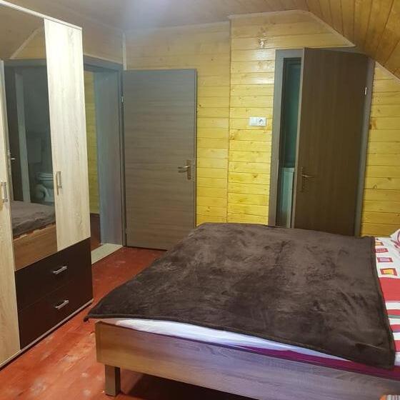 膳宿费 Flower Bell