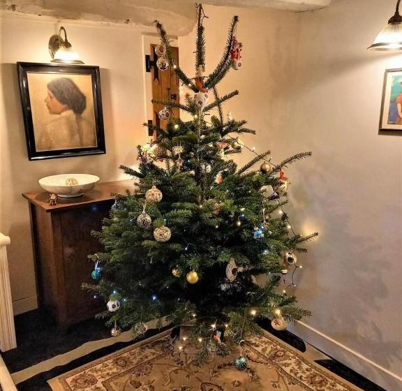 Пансион Le Parfum Des Fleurs