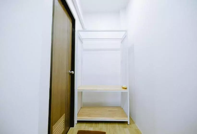 Majatalo Peeranon Resort