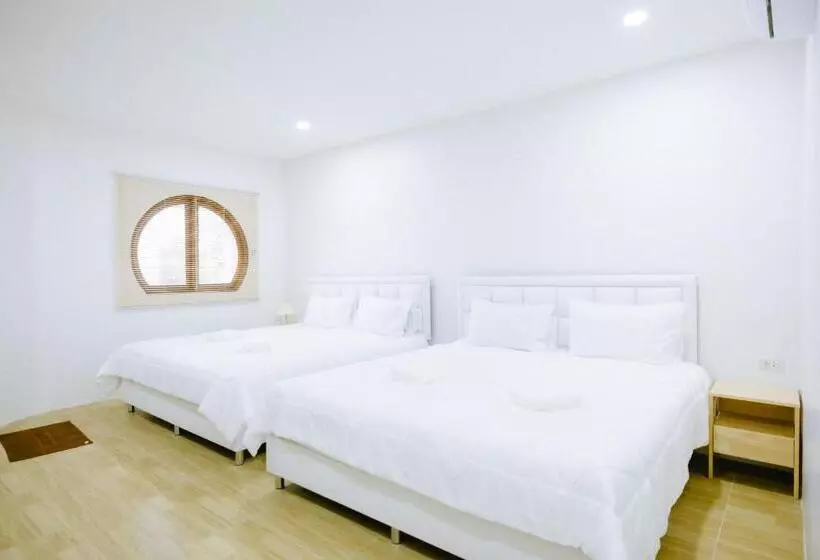 Majatalo Peeranon Resort