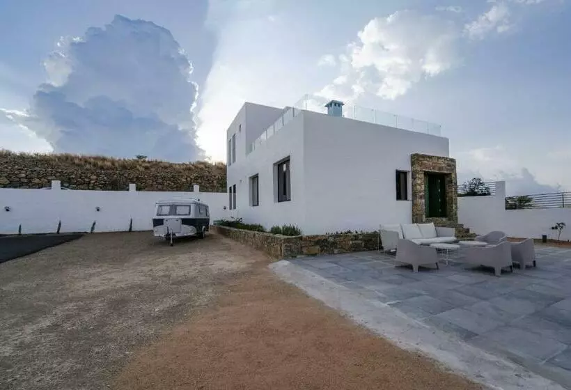 مخيم شدا   Shada Camp