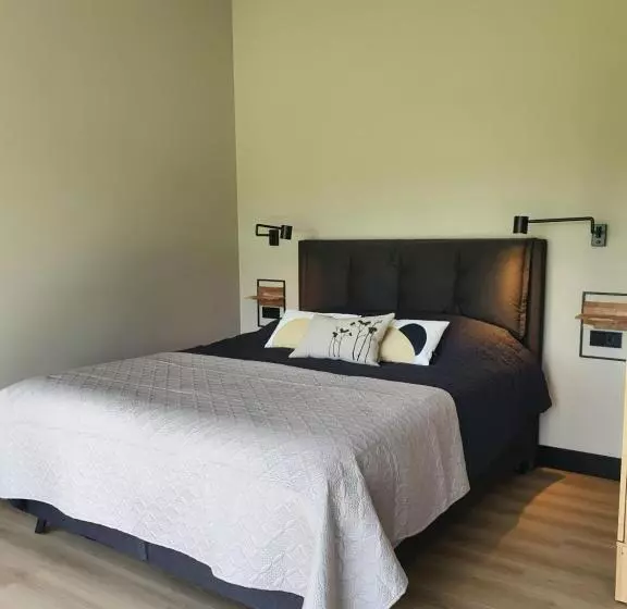 ベッドアンドブレックファースト Hippe Schuur