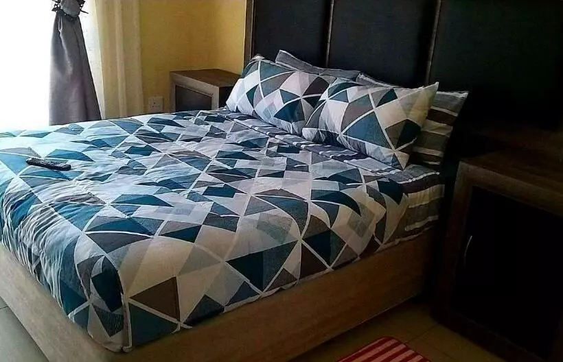 Aamiaismajoitus (B&B) Tshukudu E Ntsho