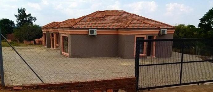 Bed and Breakfast Tshukudu E Ntsho