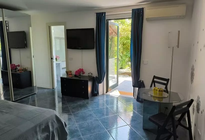 ベッドアンドブレックファースト Versilia Pietrasanta Le Colmate Guesthouse