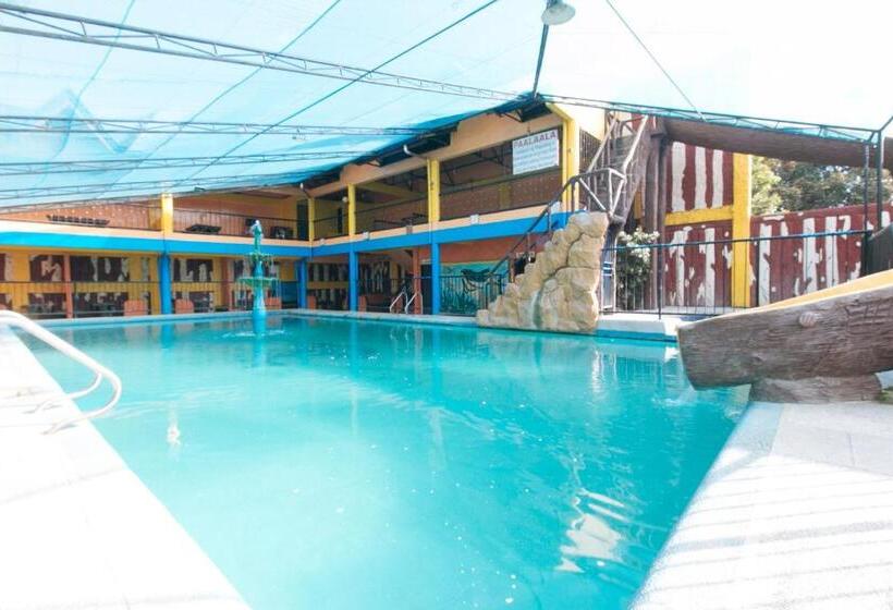 Szálloda Alamaris Resort Redpartner