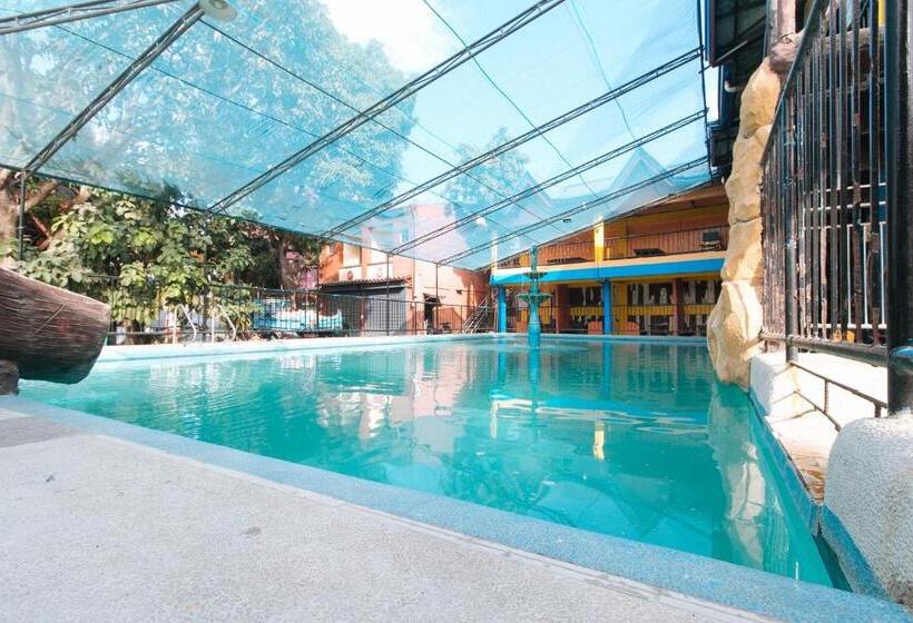 Szálloda Alamaris Resort Redpartner