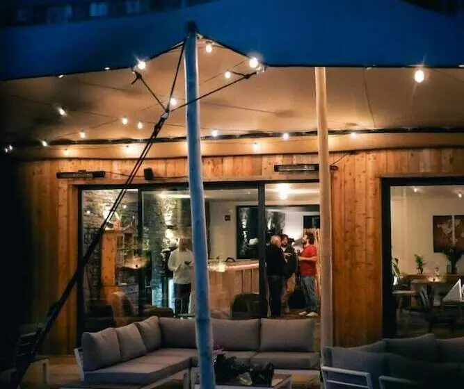 Hotelli Le Domaine De Bra