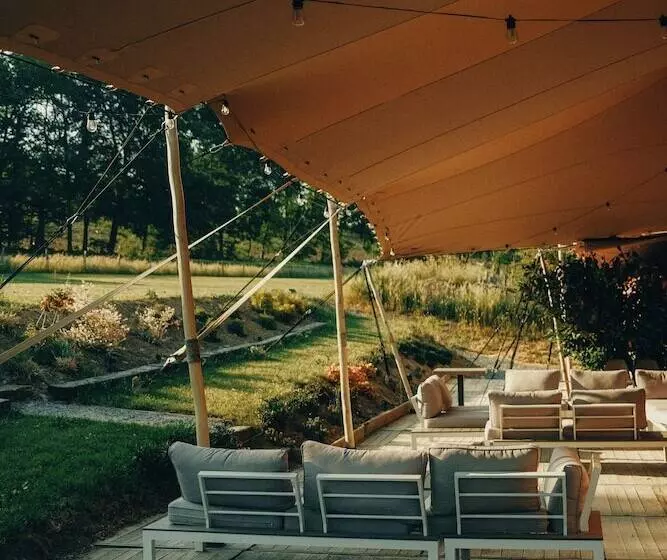 Hotelli Le Domaine De Bra