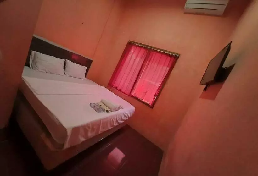 Hotelli Pakde Air Cafe And Homestay Grabag Magelang Mitra Reddoorz