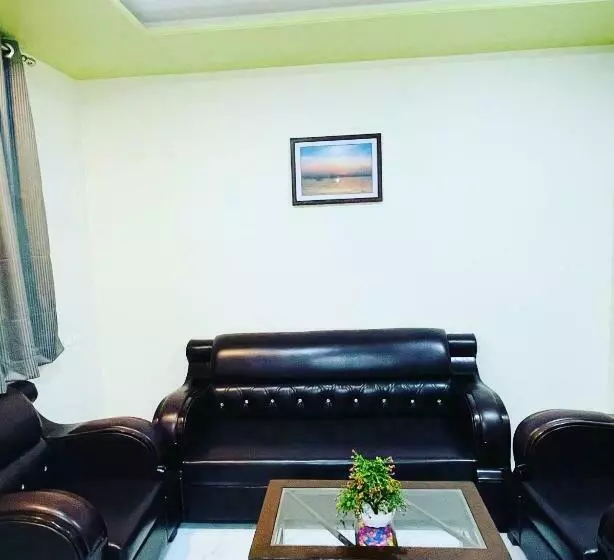 ホテル Suyash Palace & Lodging