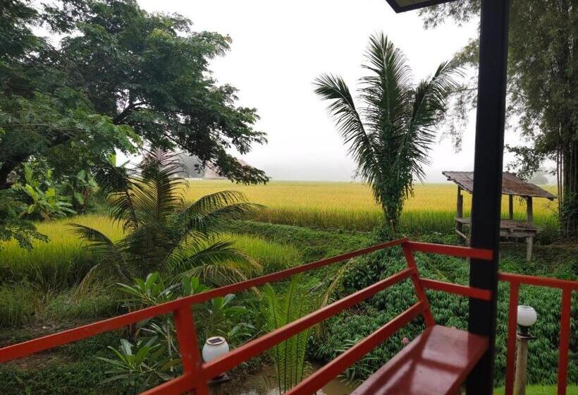 Pensão อุสาวิวรีสอร์ท