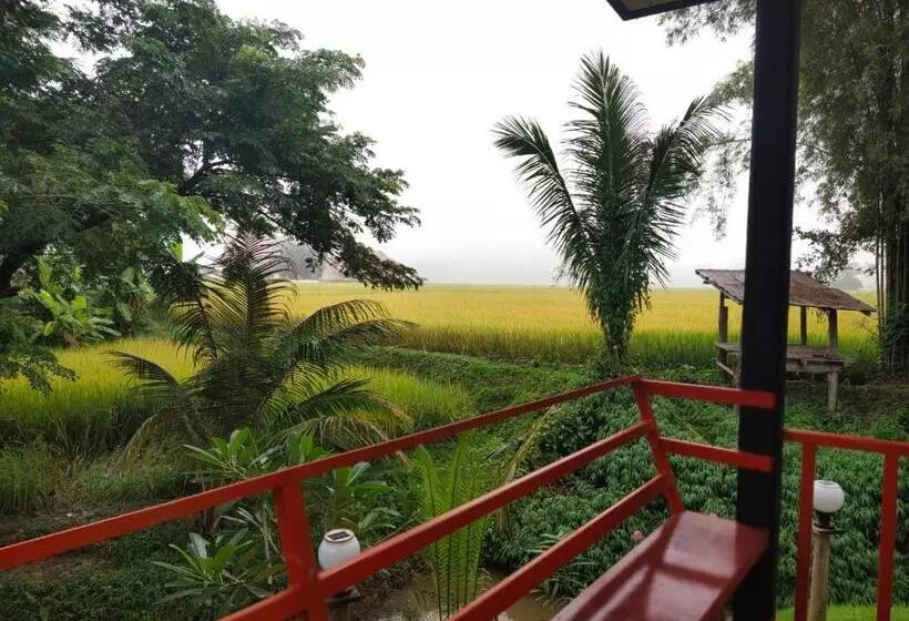 Majatalo อุสาวิวรีสอร์ท