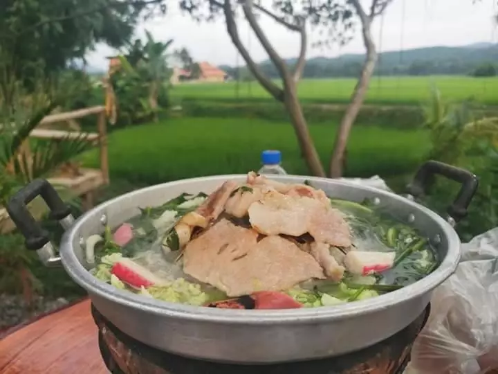 Majatalo อุสาวิวรีสอร์ท