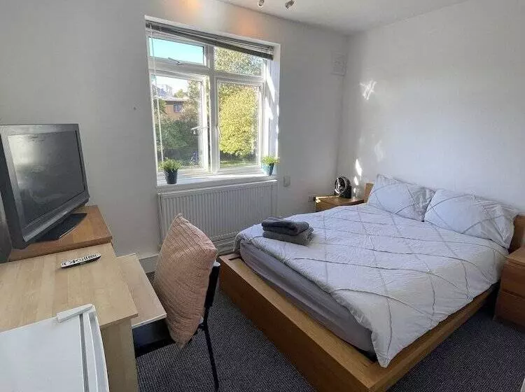 ペンション Spacious Rooms In Foresthill