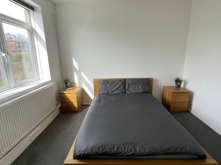 Pensão Spacious Rooms In Foresthill