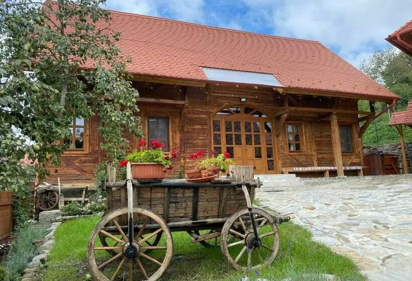 Majatalo Székelyföld,siklódi Kő Vendégház, Csűr